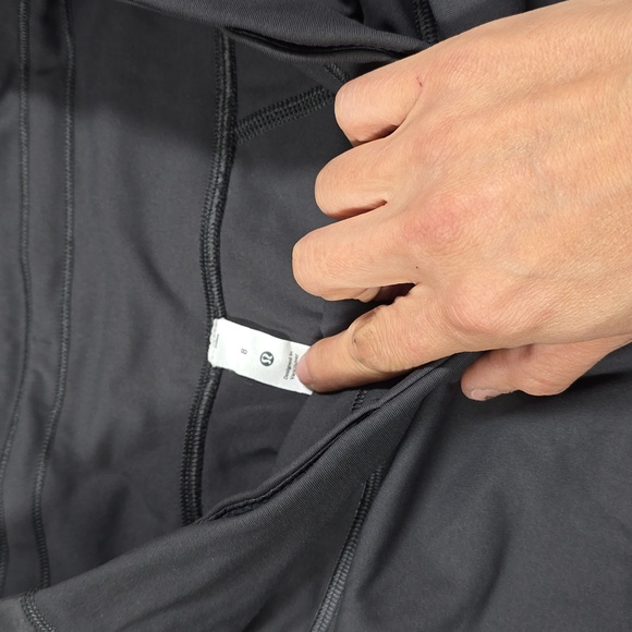 Lululemon Crop Leggings size 8 - Picture 3 of 7